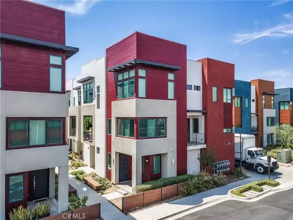 Tustin, CA 92782,285 Lodestar