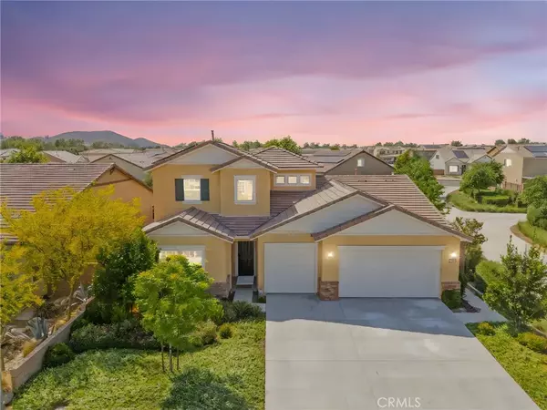 27613 Headsail Drive, Menifee, CA 92585