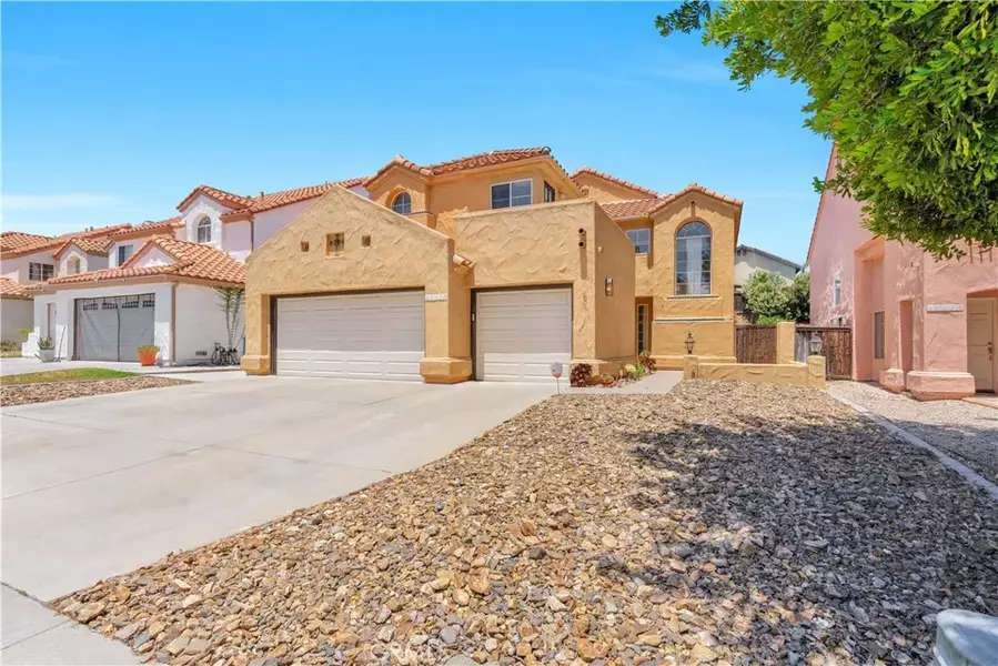 40025 White Leaf Ln., Murrieta, CA 92562