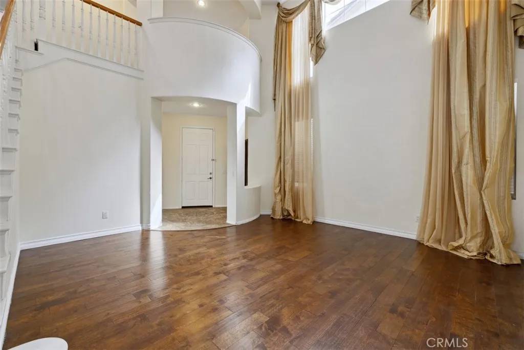 Canyon Country, CA 91387,17818 Cape Jasmine Road