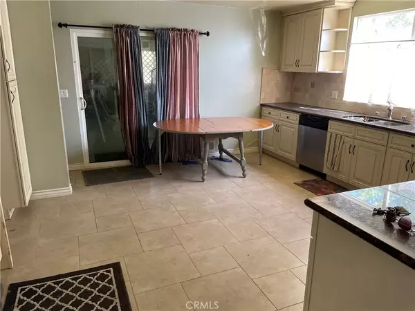 Lake Elsinore, CA 92530,31805 Ortega