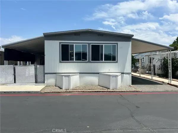 1455 S State #111, Hemet, CA 92543