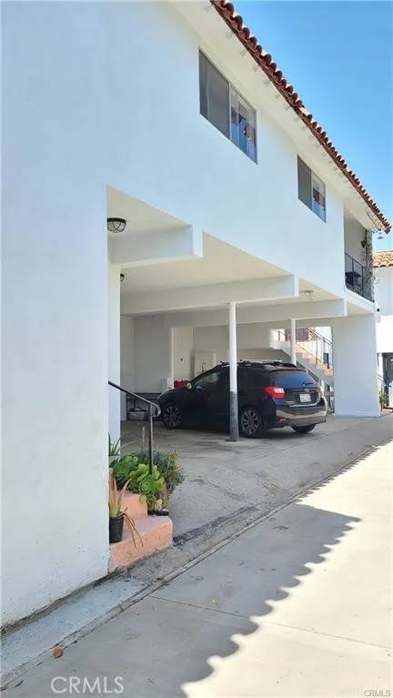 Los Angeles, CA 90066,12495 Greene Avenue