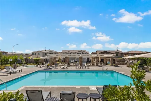 Murrieta, CA 92562,24213 Hazelnut Avenue