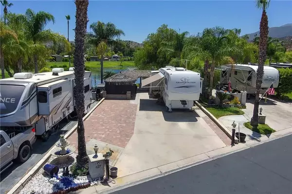 Aguanga, CA 92536,45525 Highway 79 Site 427