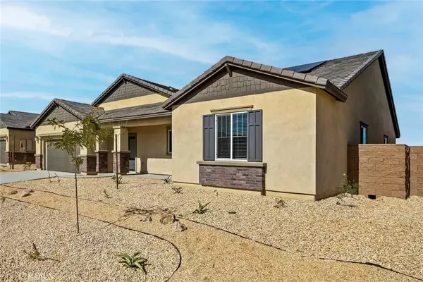 22814 Saddleback Avenue, Apple Valley, CA 92307