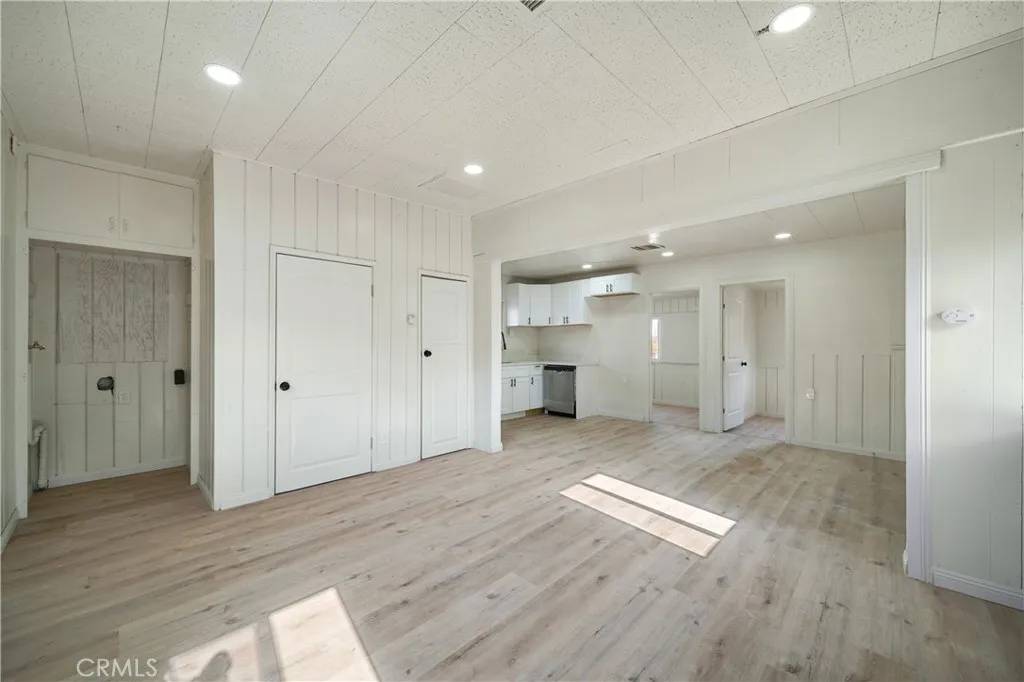 Yucca Valley, CA 92284,7888 Victor