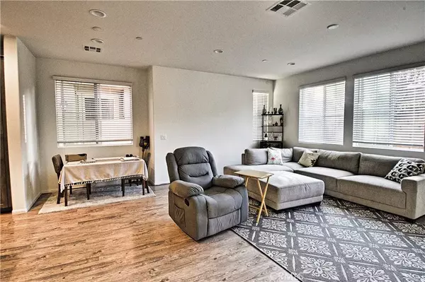 Vista, CA 92083,202 Bay Laurel Court