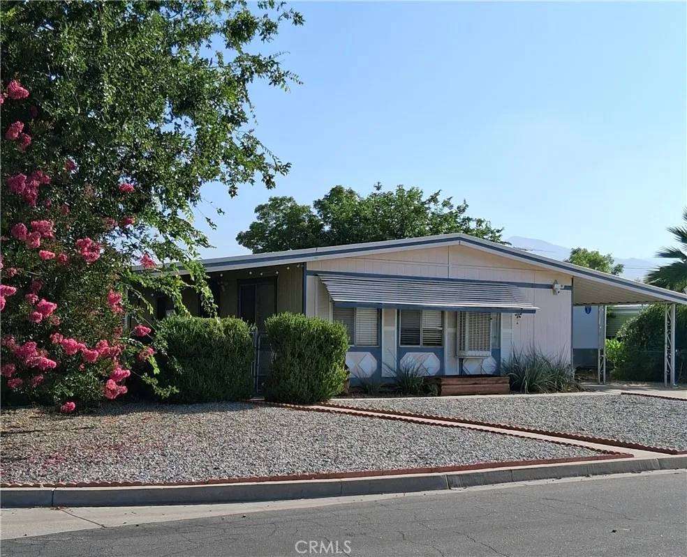 Hemet, CA 92544,43422 Riley Circle