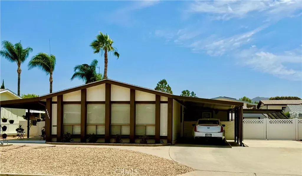 Hemet, CA 92544,43657 Walden Way
