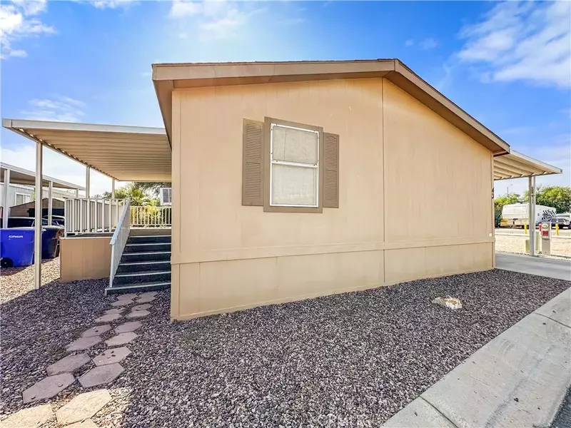 2450 E Hobsonway #43, Blythe, CA 92225