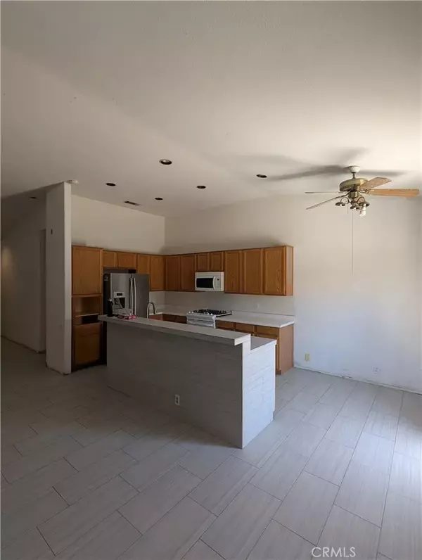 Thousand Palms, CA 92276,31580 Via Pared