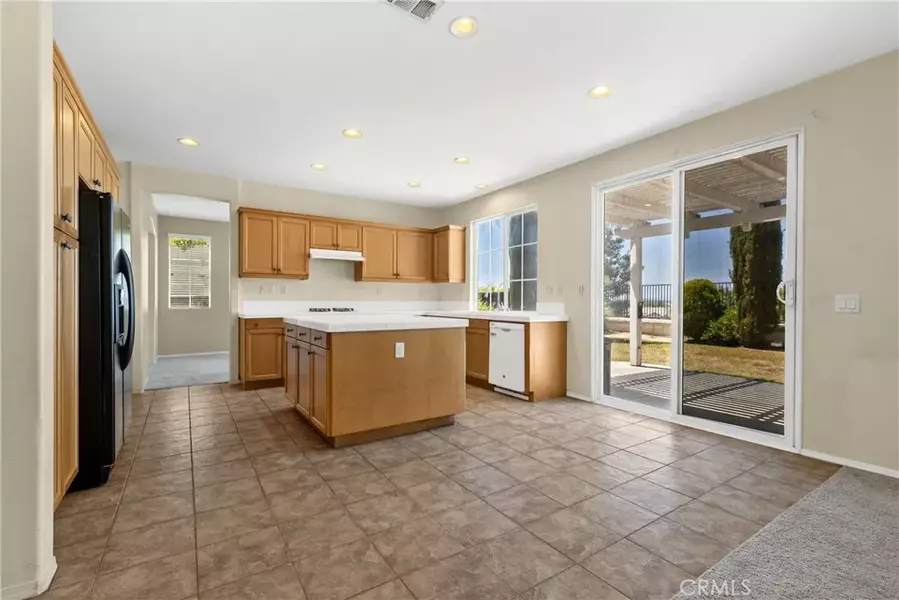 33138 Rhine Avenue, Temecula, CA 92592