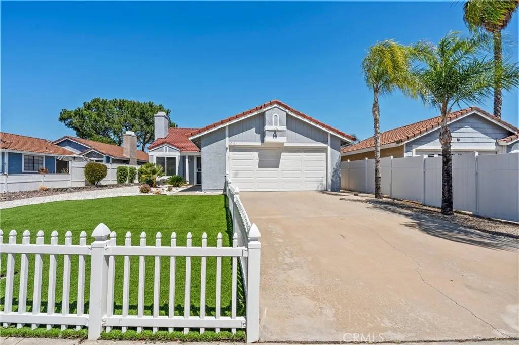 39427 Canyon Rim Circle, Temecula, CA 92591
