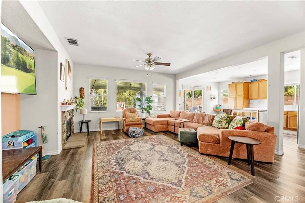 Murrieta, CA 92563,33626 Poppy Lane