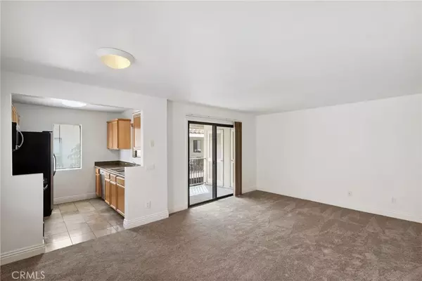 San Diego, CA 92126,10166 Camino Ruiz #32