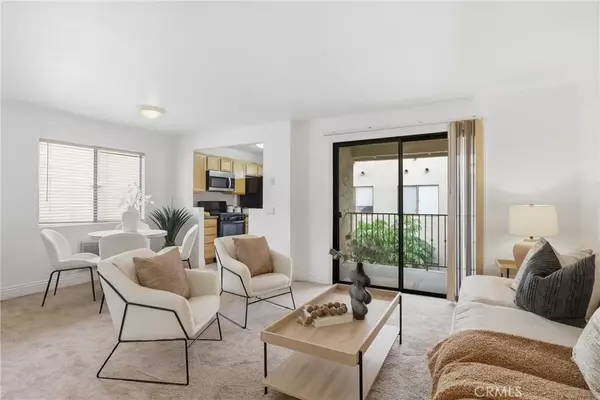 San Diego, CA 92126,10166 Camino Ruiz #32