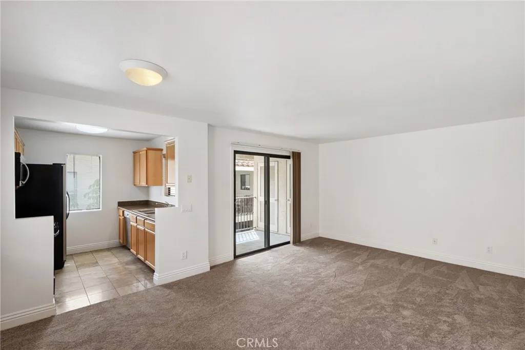 San Diego, CA 92126,10166 Camino Ruiz #32