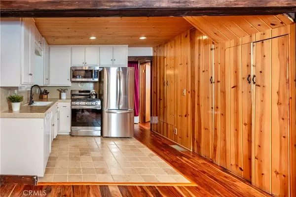 Lake Arrowhead, CA 92352,27941 Rainbow Drive