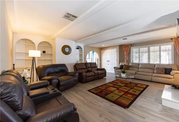 Highland, CA 92346,4040 E Piedmont #116