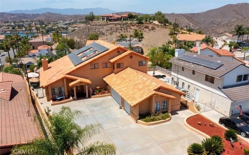 Canyon Lake, CA 92587,28882 Yosemite Place