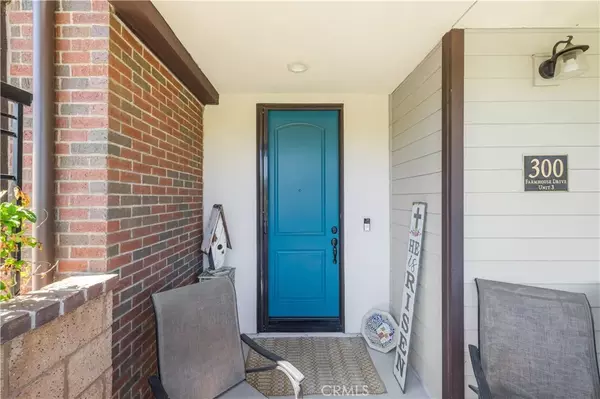 Simi Valley, CA 93065,300 Farmhouse Drive #3