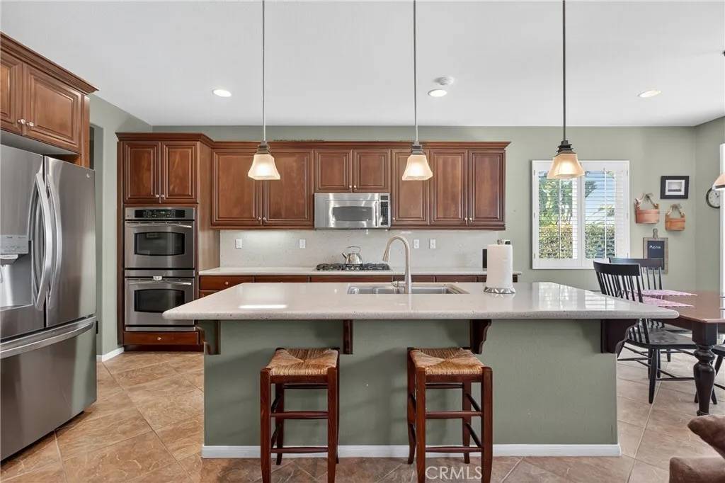 Temecula, CA 92592,33888 Madrigal Court