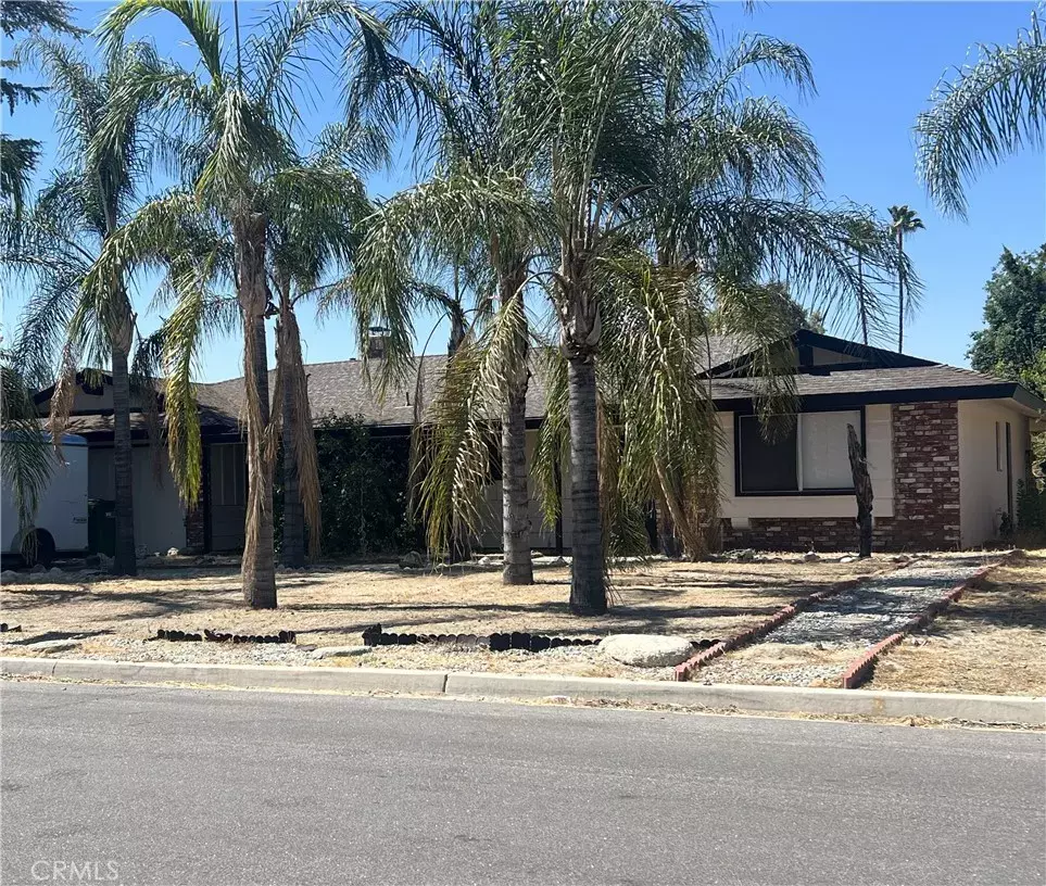 Hemet, CA 92544,43216 San Miguel Way