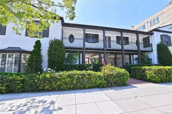 9936 Durant Dr APT A, Beverly Hills, CA 90212