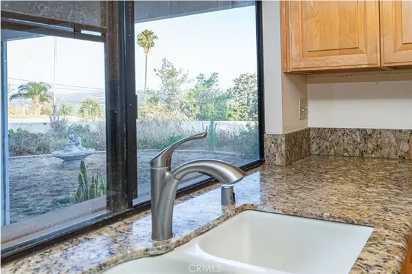 Jurupa Valley, CA 92509,5870 Winncliff Drive