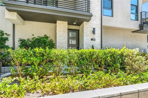 San Diego, CA 92108,2890 Via Alta Place