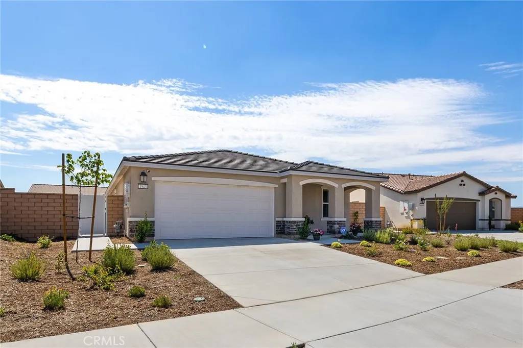 Hemet, CA 92545,1943 Auger Place