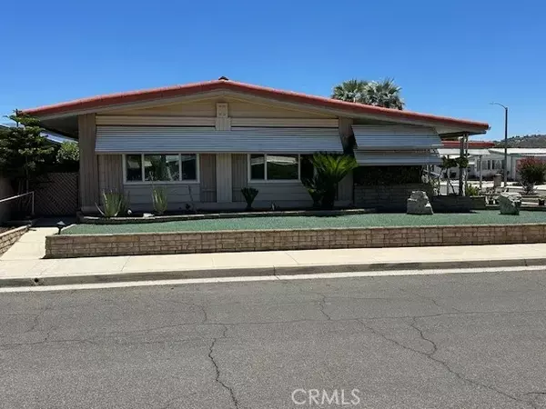 Hemet, CA 92543,970 Ramada Way