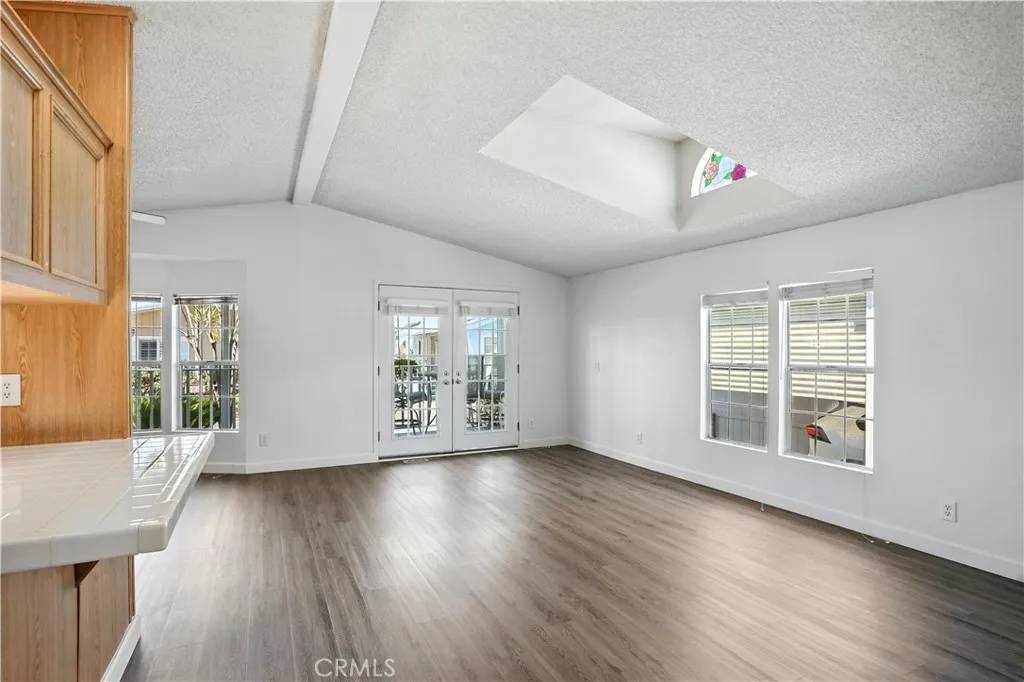 Westminster, CA 92683,13202 Hoover #73