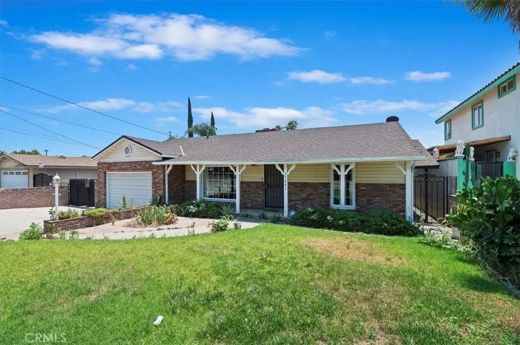 Fontana, CA 92335,17043 Randall Avenue