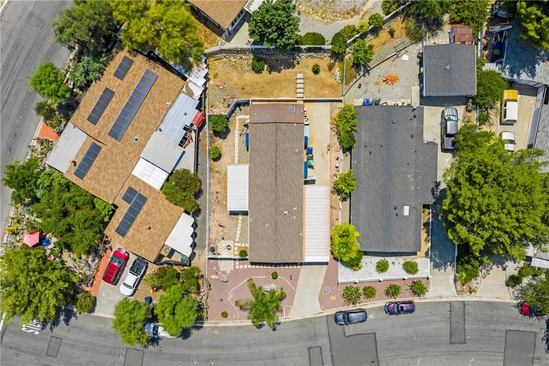 Wildomar, CA 92595,33571 Windmill Road