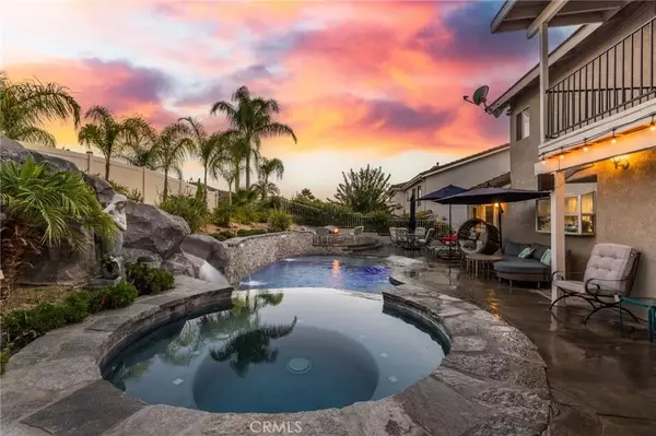 30050 Skippers Way Drive, Canyon Lake, CA 92587