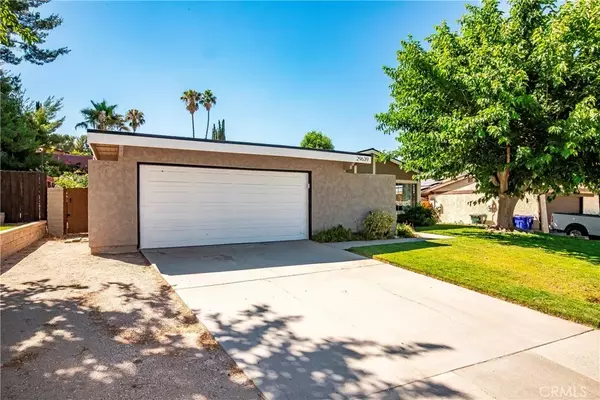 Canyon Country, CA 91387,29639 Delphinium Avenue