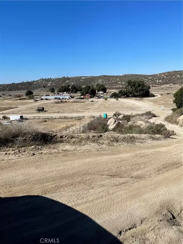 Hemet, CA 92544,1718 Milpas