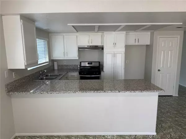 Murrieta, CA 92562,40015 Festival Road