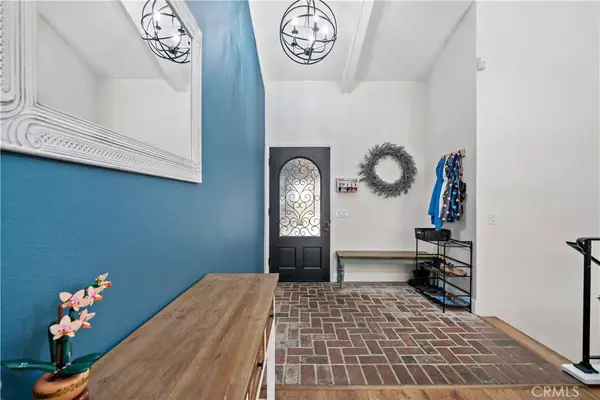 Escondido, CA 92026,1828 Wintergreen