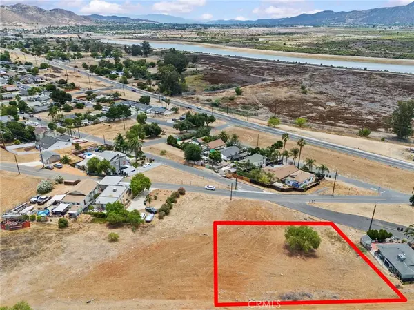 Lake Elsinore, CA 92530,0 Country Club Blvd