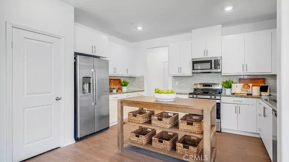Hesperia, CA 92345,17784 McKenzie Court