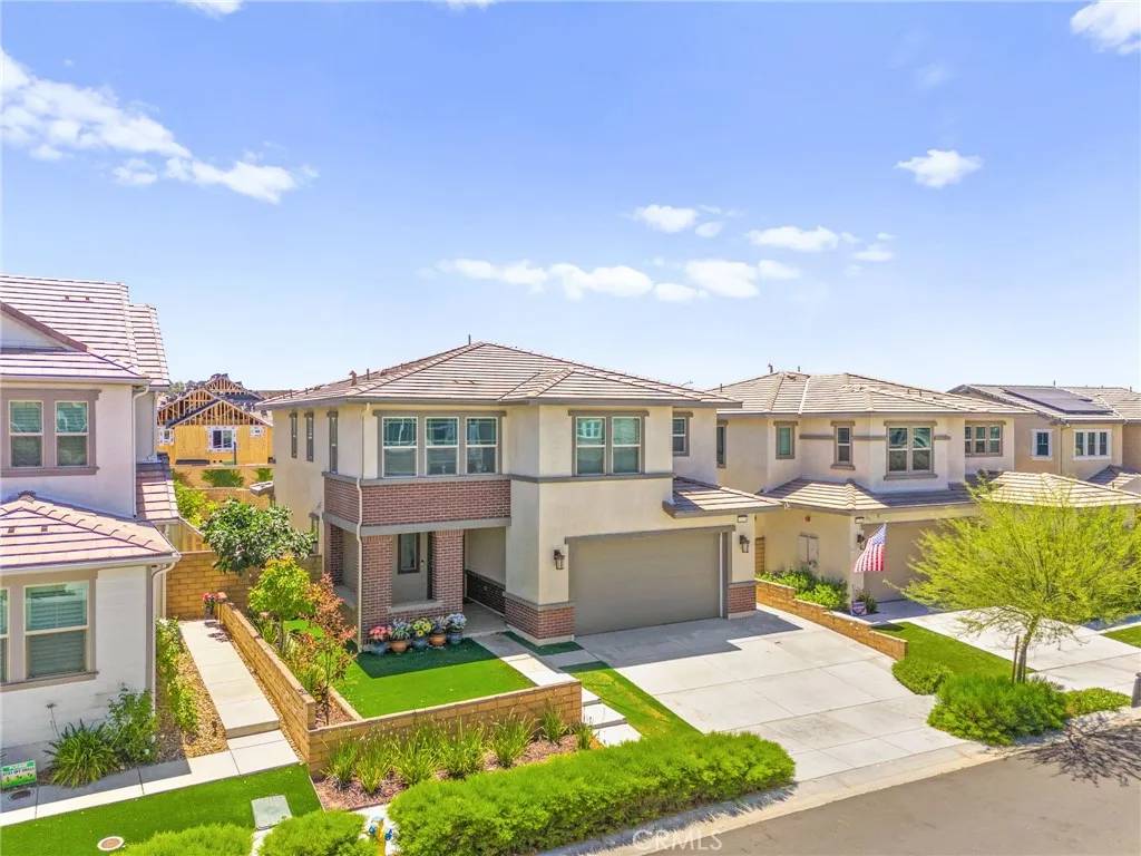 Temecula, CA 92591,32171 Dymondia Way