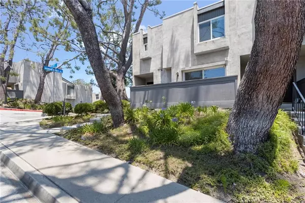 Montebello, CA 90640,236 Ridge Terrace Lane