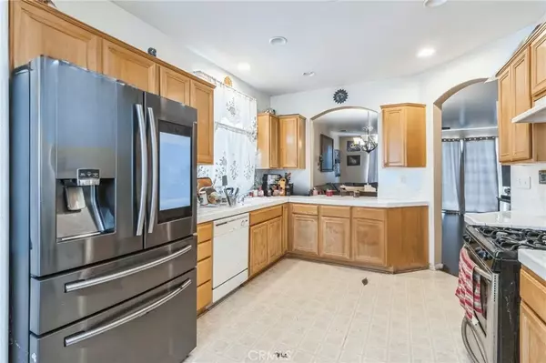 Adelanto, CA 92301,14551 Heatherdale Court