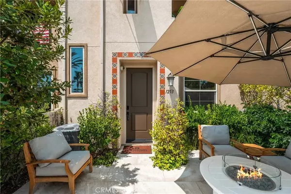 Oceanside, CA 92056,1253 Via Lucero