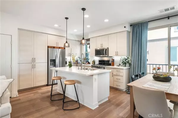 Oceanside, CA 92056,1253 Via Lucero