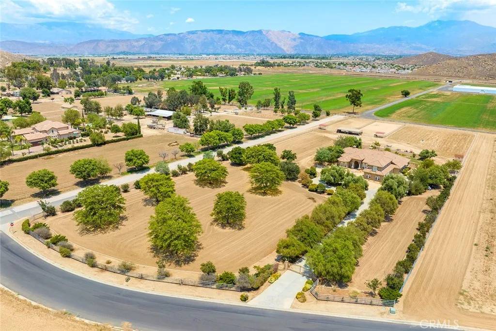 Hemet, CA 92545,24568 Three Springs Road