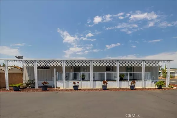 332 N Lyon #82, Hemet, CA 92543